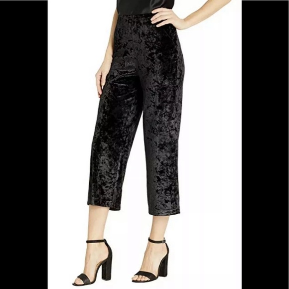 Lysse Velvet Crop Pants - Picture 3 of 8
